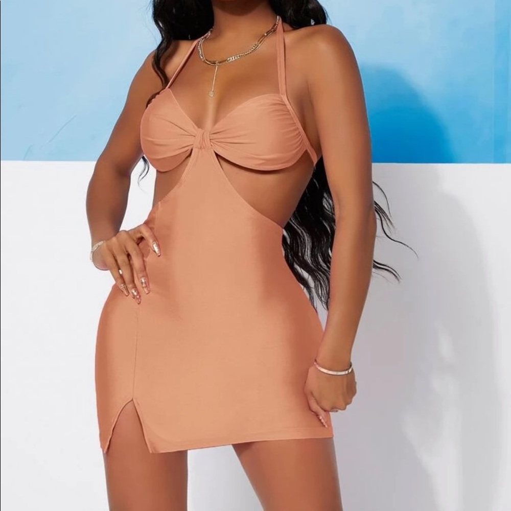 Halter Neck Cut Out Tie Backless Split Hem Dress